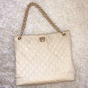 Love Moschino Quilted Purse